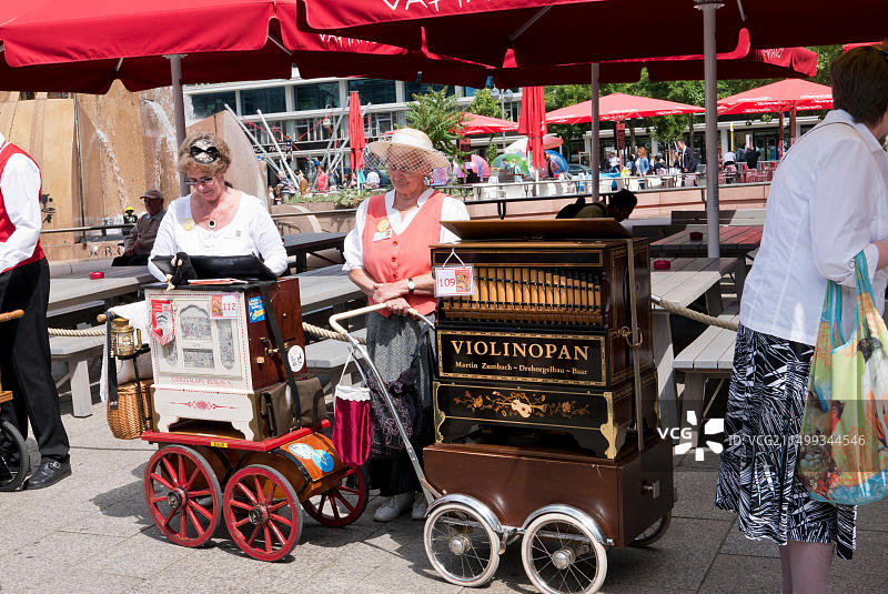 德国柏林的管风琴演奏者图片素材