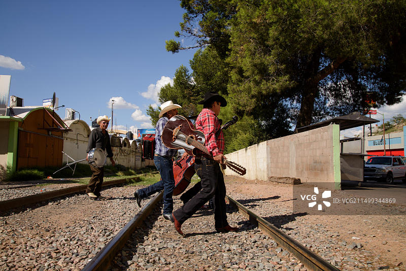 墨西哥索诺拉州，Los Hermanos Moroyoqui乐队的音乐人图片素材