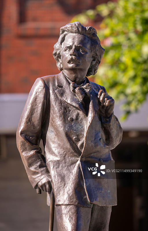 挪威卑尔根：音乐家埃 Edvard Grieg 的雕像图片素材