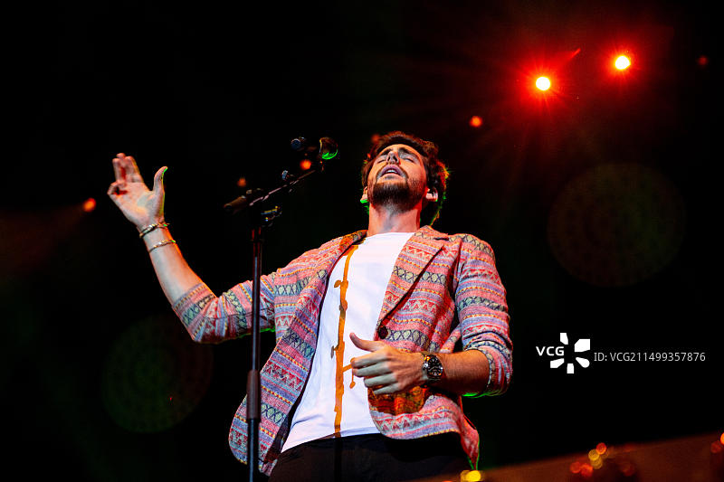 2019年5月9日，意大利米兰，阿尔瓦罗·索莱尔在米兰论坛现场演出图片素材