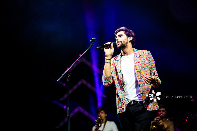 2019年5月9日，意大利米兰，阿尔瓦罗·索莱尔在米兰论坛现场演出图片素材