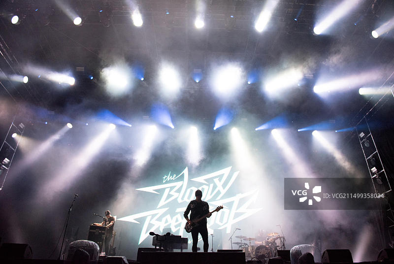 2018年7月21日，罗马尼亚邦提达：意大利电子舞曲朋克摇滚乐队The Bloody Beetroots在Electric Castle音乐节上现场表演图片素材