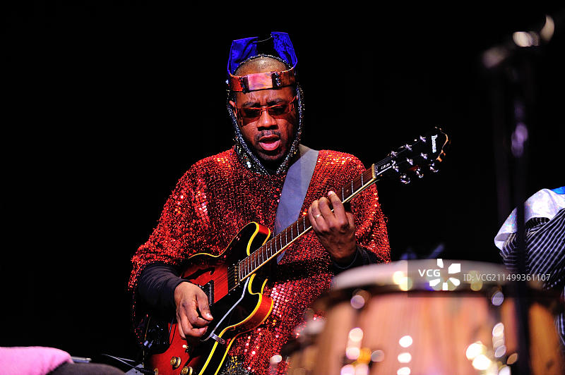 太阳拉乐团：爵士音乐演奏图片素材