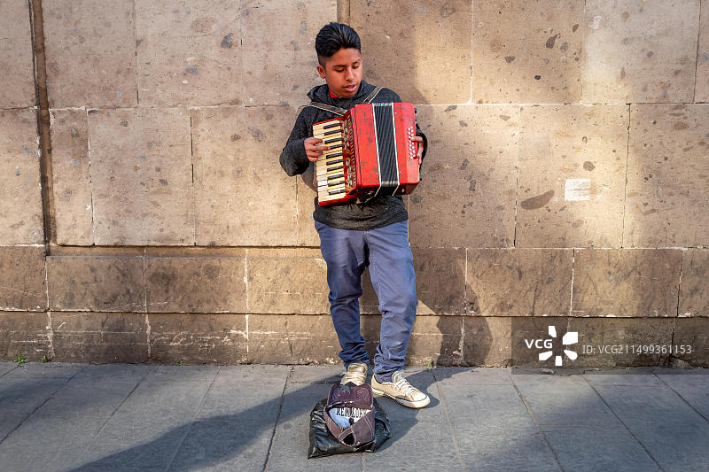 墨西哥城市街头音乐人图片素材