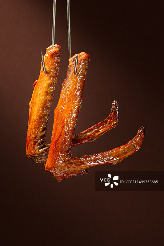烧烤 烤串 烧鸡 整鸡 白切鸡 烤翅 烤鸭翅图片素材