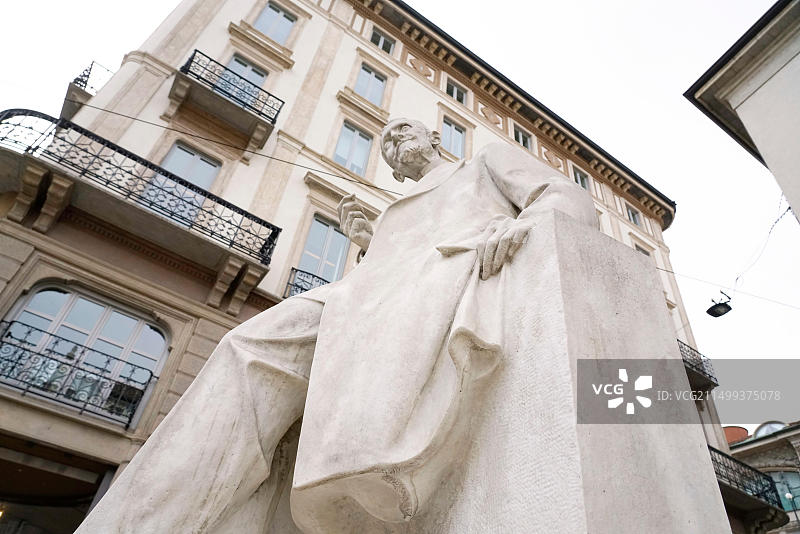 朱利奥·里科迪纪念雕像图片素材