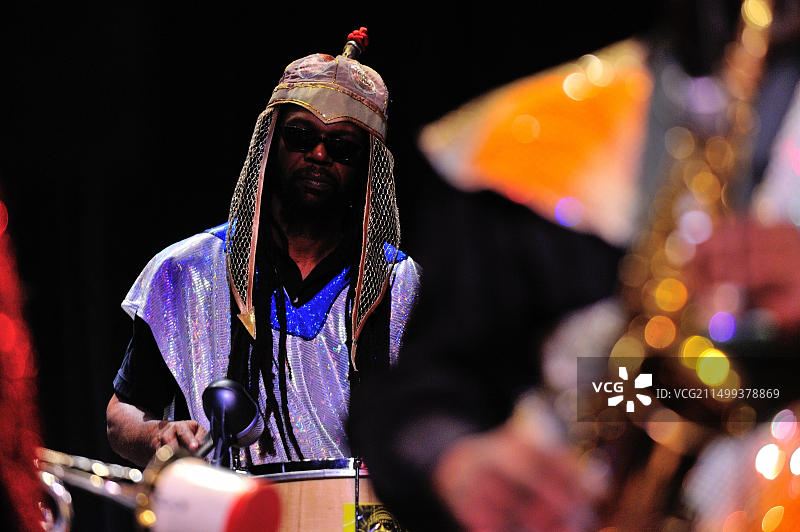 太阳拉乐团：爵士音乐演奏图片素材