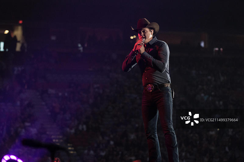 乡村音乐家Jon Pardi在BC体育场演出（温哥华，加拿大，2018年10月13日）图片素材