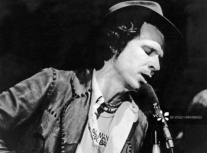 加里·斯图尔特（1944-2003）：美国乡村摇滚音乐家宣传照，约1980年图片素材