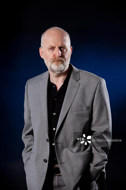 苏格兰诗人、作家兼音乐家唐·帕特森在爱丁堡国际图书节上（2016年8月26日，苏格兰爱丁堡）图片素材