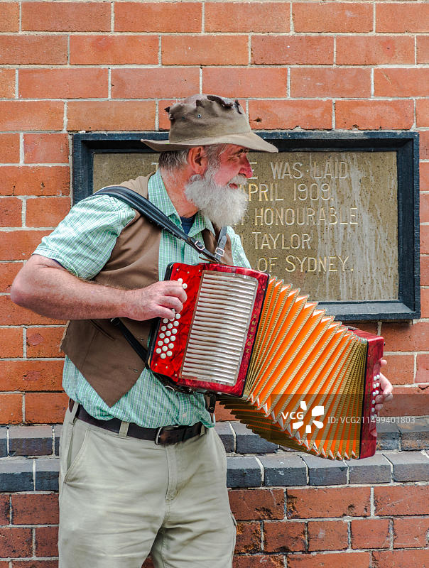 在悉尼帕迪市场外演奏的澳大利亚音乐家图片素材