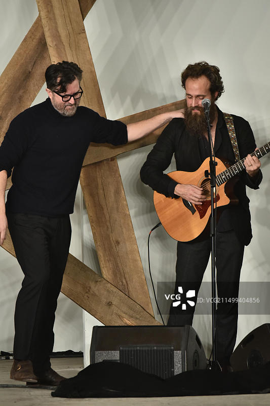 纽约时装周男装秋冬时装秀Billy Reid设计师与音乐家图片素材