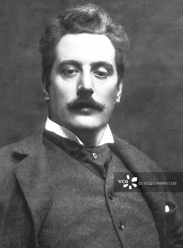 贾科莫·普契尼 (1858-1924)，意大利歌剧作曲家，约1912年图片素材