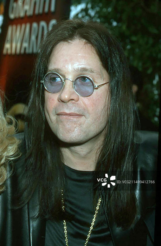 奥兹·奥斯本，英国摇滚/流行歌手，2000年图片素材