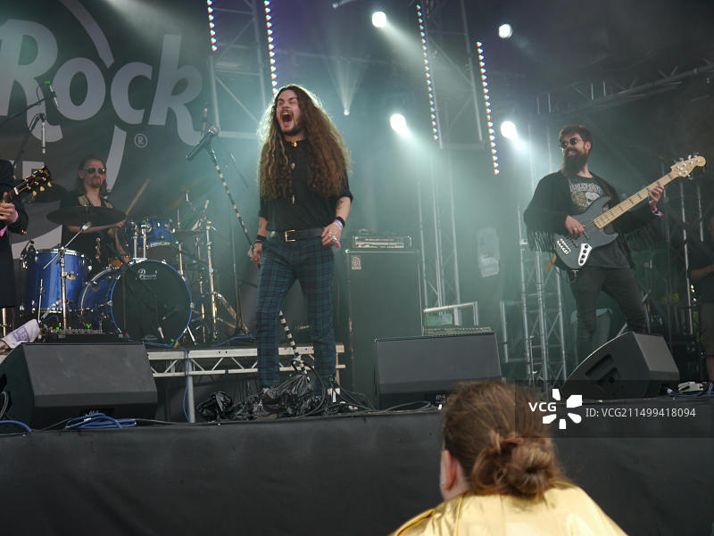 怀特岛纽波特：2019年怀特岛音乐节上的罗曼斯乐队图片素材