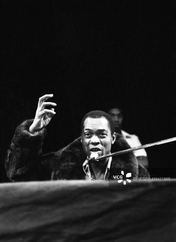 Philippe Gras / Le Pictorium - Fela Kuti - 2022年10月23日 - 法国巴黎 - 1981年3月15日伊波罗姆·德·潘坦的费拉·库蒂音乐会图片素材