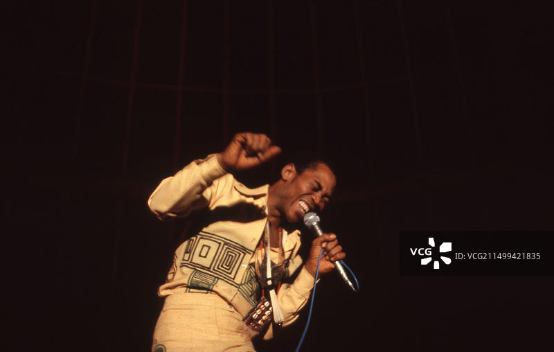 Philippe Gras / Le Pictorium - 费拉·库提 - 2021年3月27日 - 法国/法兰西岛大区/巴黎 - 费拉·库提在潘坦赛马场举行的音乐会，1981年3月15日图片素材