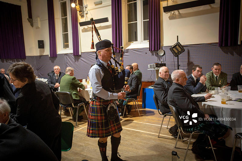 苏格兰巴拉特高地运动会上的风笛手图片素材