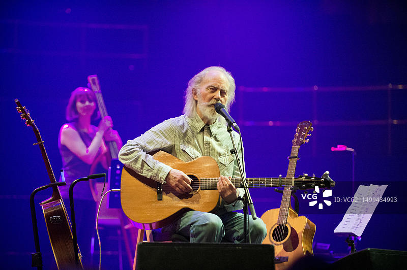 英国利兹市政厅：传奇创作歌手罗伊·哈珀演唱会图片素材