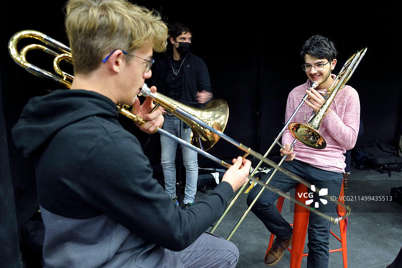 法国默尔特-摩泽尔省南锡圣尼古拉节游行图片素材