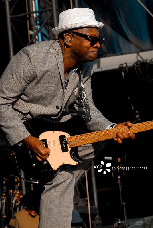 林瓦尔·戈尔丁 - The Specials乐队，V2008，英国埃塞克斯郡切尔姆斯福德海兰兹公园 - 2009年8月22日图片素材