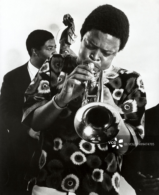 美国爵士音乐家休·马塞凯拉图片素材