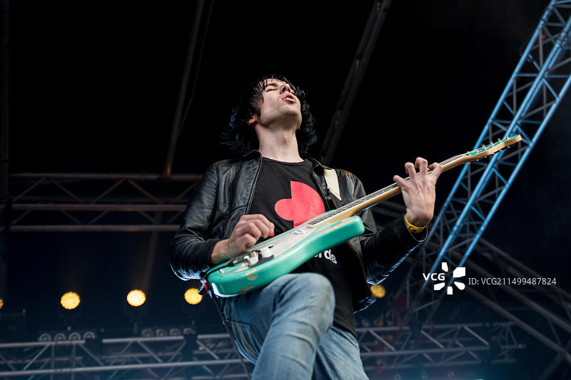 在利物浦声音城市音乐节上现场表演的摇篮乐队图片素材