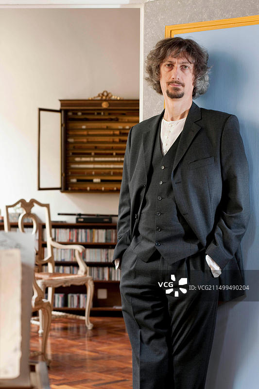 意大利佛罗伦萨费德里科·萨尔代利乐队指挥图片素材