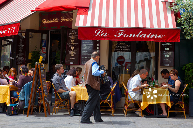 巴黎左岸穆夫塔街的咖啡馆图片素材