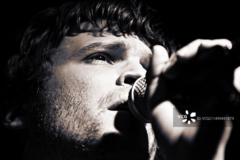 摇滚乐队Ra Ra Riot主唱Wes Miles图片素材