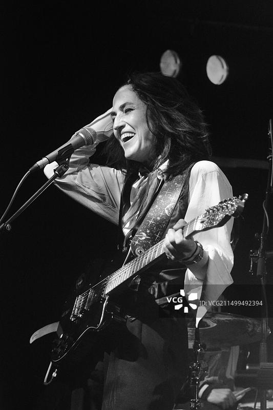 Joan as Police Woman在布莱顿老市场舞台上（2018年4月23日）图片素材