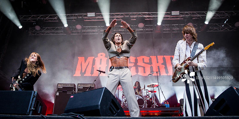 摇滚乐队 Måneskin 于 2022 年 7 月 14 日现场表演图片素材