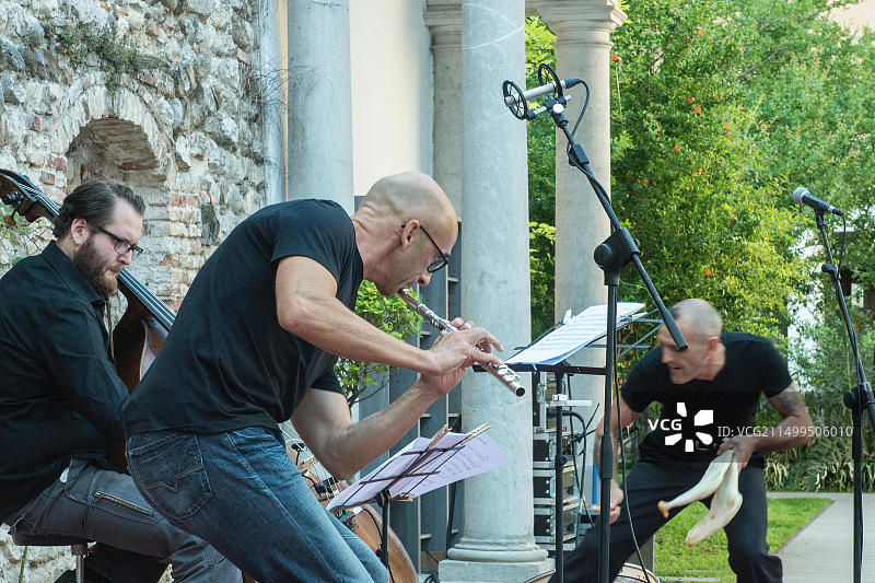 在意大利乌迪内举办的乌丁爵士音乐节爵士音乐会图片素材