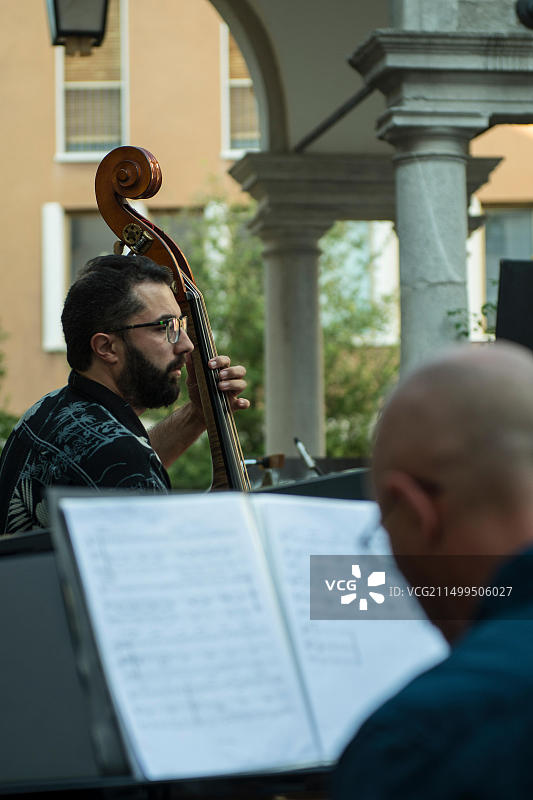 在意大利乌迪内举办的乌丁爵士音乐节爵士音乐会图片素材