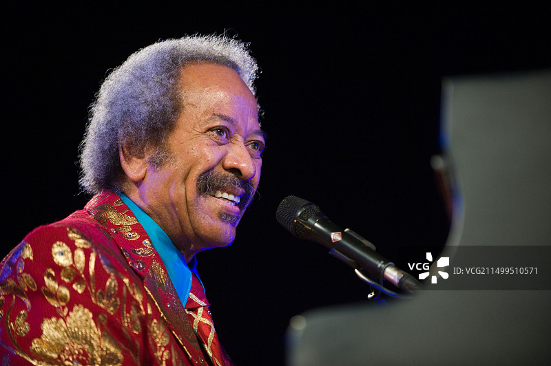 艾伦·图森在布雷肯爵士音乐节上表演图片素材