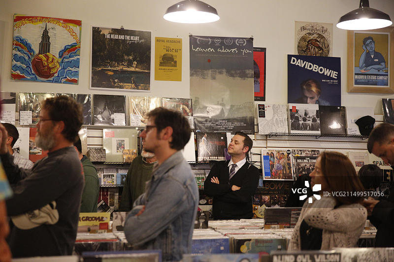 迈克·道提在布卢明顿的Landlocked Music演出图片素材