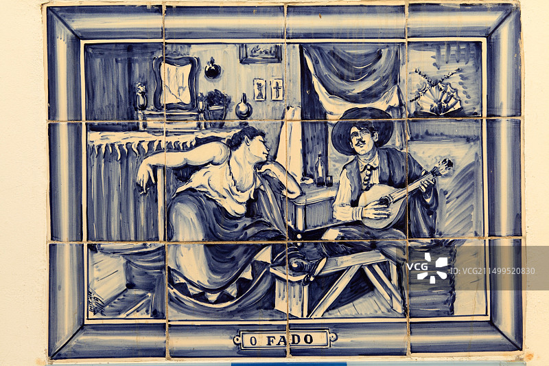 葡萄牙辛特拉的瓷砖画：命运法朵图片素材