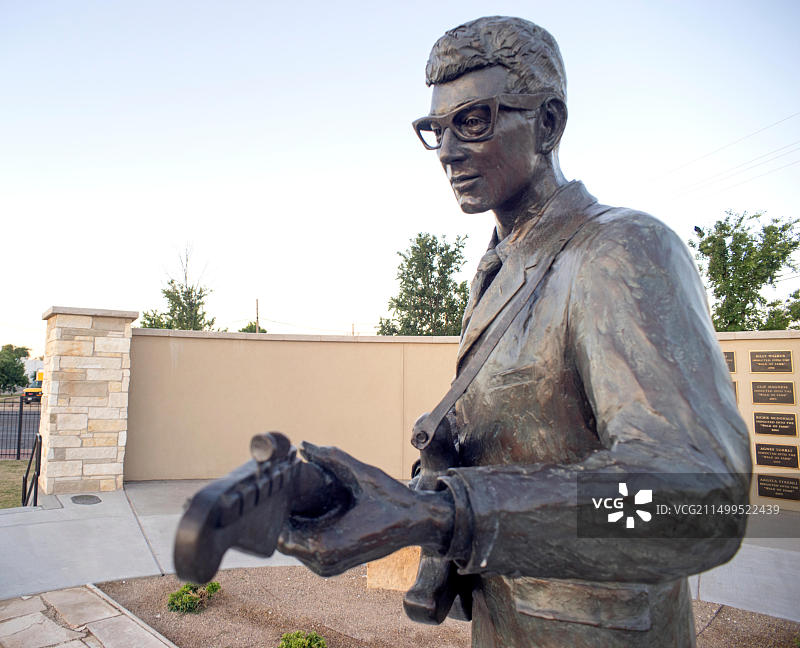 德克萨斯州拉伯克的巴迪·霍利雕像图片素材
