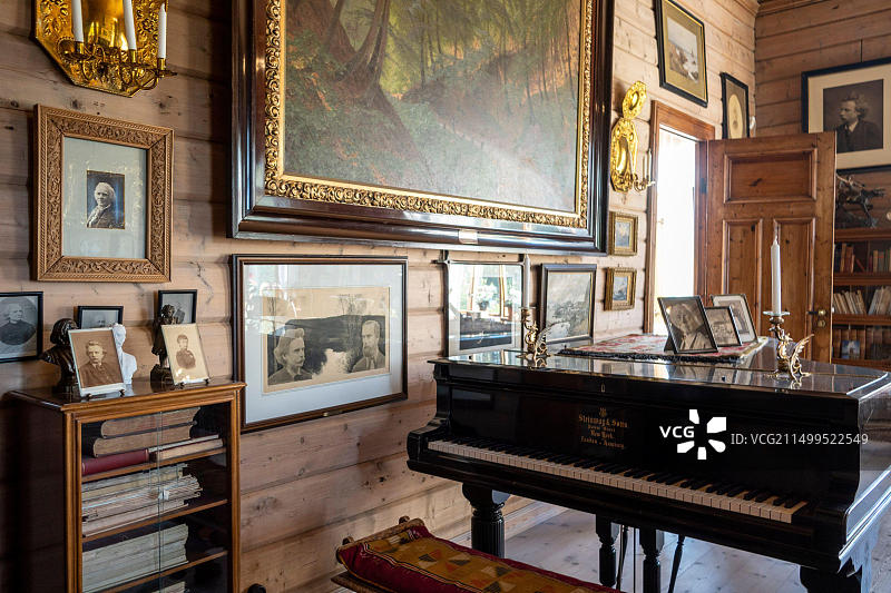 挪威卑尔根的爱德华·格里格故居特罗尔豪根图片素材