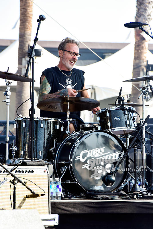 加利福尼亚州雷东多海滩，BeachLife Ranch舞台上的Chris Shiflet乐队图片素材