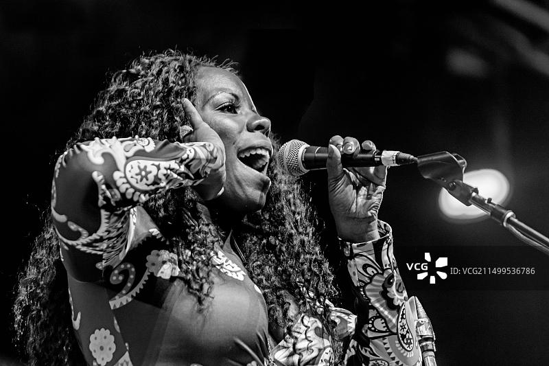 蒂亚·富勒在第61届蒙特雷爵士音乐节上表演,加利福尼亚州蒙特雷图片素材