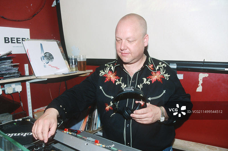 2003年6月21日，Frank Black在伦敦Barfly Camden Town演出图片素材