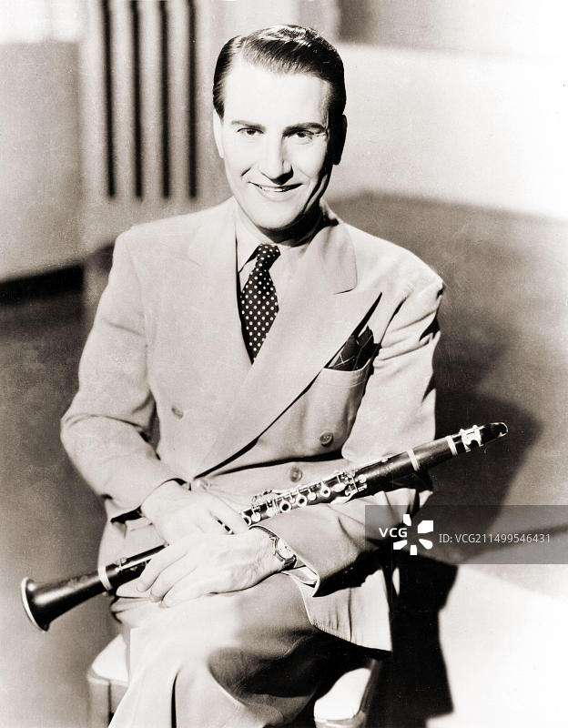 来自1930年代的单簧管大师和乐队领队阿蒂·肖的宣传照图片素材