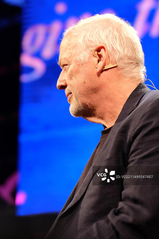 Hay音乐节：吉他手Dave Gilmour在舞台上图片素材