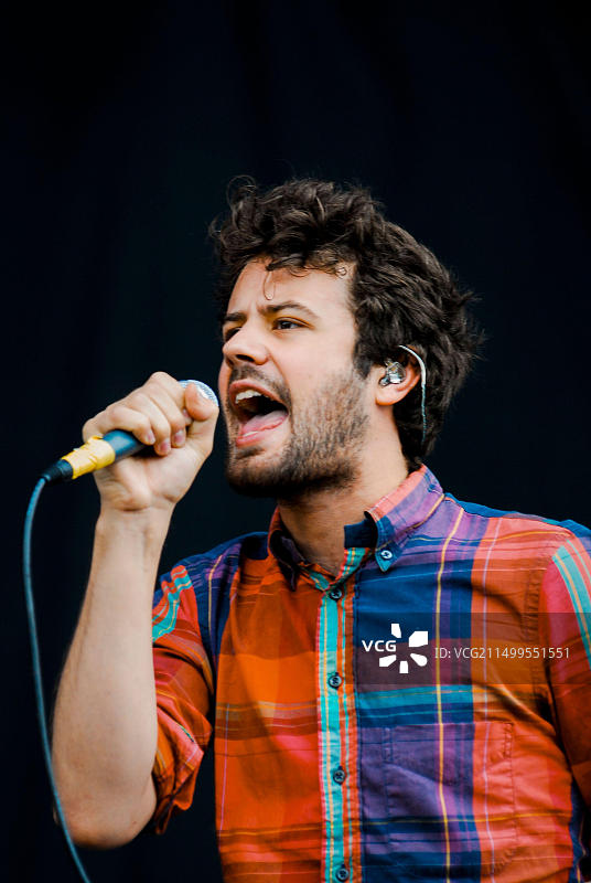 迈克尔·安杰拉科斯 - Passion Pit乐队，V2010，海兰兹公园，切姆斯福德，埃塞克斯，英国 - 2010年8月21日图片素材