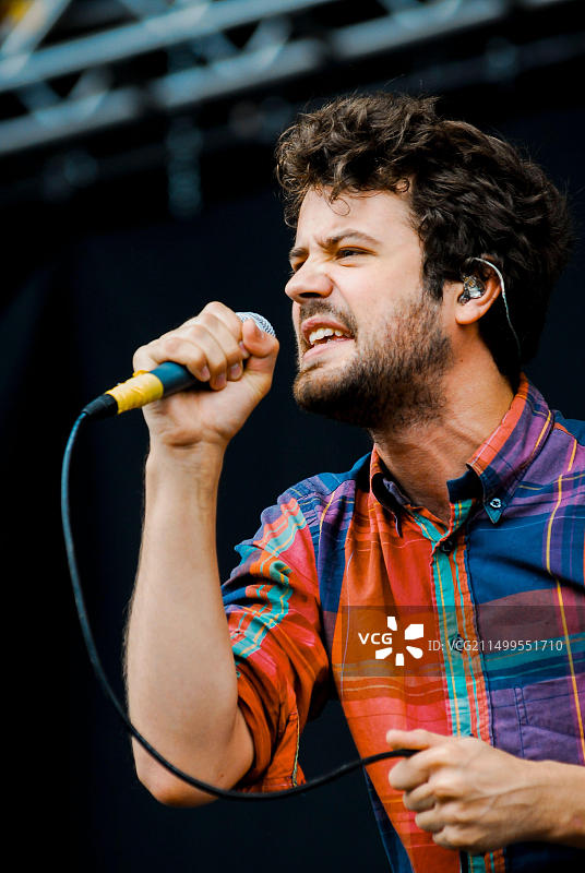 迈克尔·安杰拉科斯 - Passion Pit乐队，V2010，海兰兹公园，切姆斯福德，埃塞克斯，英国 - 2010年8月21日图片素材