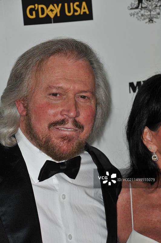 洛杉矶，加州——2011年1月22日:巴里·吉布出席2011年好莱坞钯金举办的G’day USA黑领结晚会。图片素材