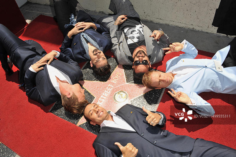 2013年好莱坞星光大道：后街男孩乐队留名图片素材