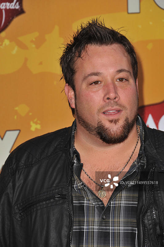 内华达州拉斯维加斯-2010年12月6日：克雷克大叔在内华达州拉斯维加斯米高梅大花园竞技场举行的2010年美国乡村音乐奖颁奖典礼上图片素材