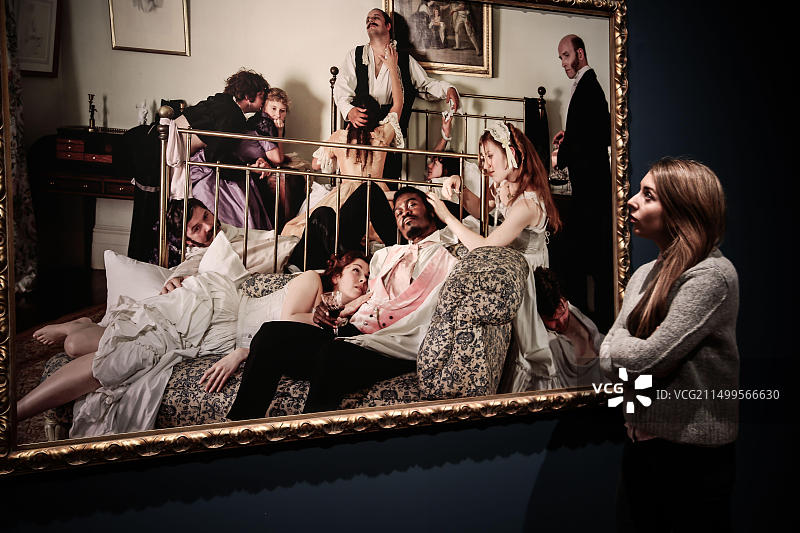 伦敦维多利亚和阿尔伯特博物馆“持久的力量：1950-1990年代黑人英国人经历摄影展”开幕媒体日图片素材